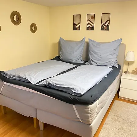 Ruhiges Privates In Freiburg, Zentrumsnah, Naehe Europapark Fribourg im Breisgau